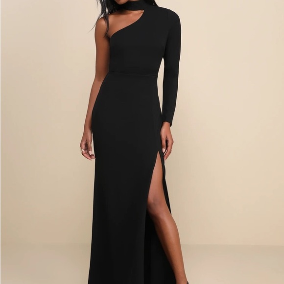 Lulus Dresses & Skirts - Lulus Keep It Interesting Black Cutout One-Shoulder Maxi Dress